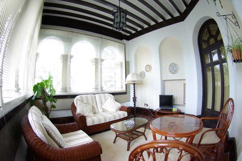 Palacio Arias Navia Ngoại thất bức ảnh